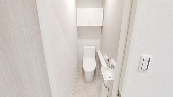 トイレを拡大表示