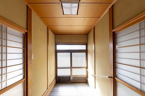 玄関