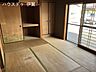和室：1階和室(2)6帖。DKと段差がないので広々と使えます