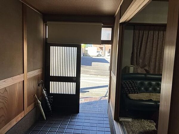 玄関