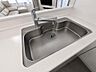 キッチン：キッチンも４年前に新設。リフォーム費用をかけることなく、お住まい頂くことができます。