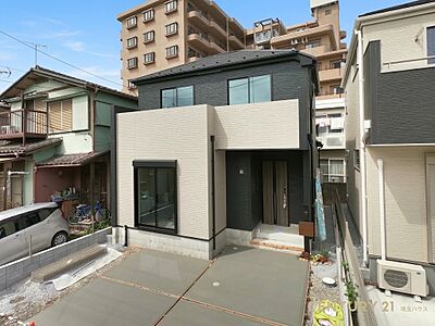 外観:【外観】シンプルな佇まいが落ち着いた新生活を想像させる!穏やかな時間をお過ごしください 外観:【外観】シンプルな佇まいが落ち着いた新生活を想像させる!穏やかな時間をお過ごしください