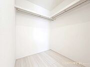 【収納】収納力と使いやすさにこだわった、毎日の暮らしを整えるウォークインクローゼット