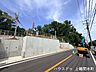 外観：自然のやすらぎと都市の利便性を兼ね備えた町田市薬師台。家族が安心して暮らせる住環境での住まい探しは、ハウスドゥ上鶴間本町へお気軽にご相談ください。