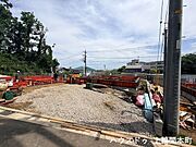 自然豊かな街並みと生活利便性が調和する町田市薬師台。穏やかな住環境の中で、家族みんなが心地よく暮らせる住まい探しをハウスドゥ上鶴間本町がお手伝いいたします。