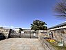 周辺：新磯小学校相模川沿いの新磯地区に位置し、自然豊かな環境にある小学校です。 700m