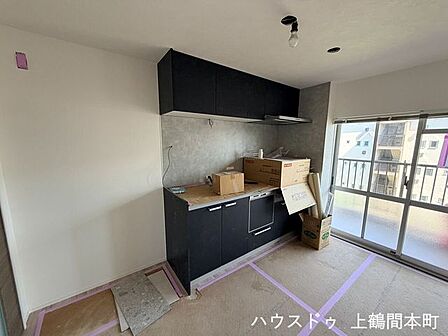 キッチン　リフォーム中です。