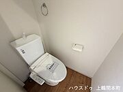 ウォシュレットトイレが設置されています。