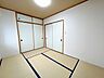 和室：「和室」別角度からのお写真でございます。