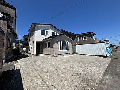 外観:価格には消費税、リフォーム費用を含みます。リフォーム中でもご案内可能。内覧希望の方はお電話ください。 外観:価格には消費税、リフォーム費用を含みます。リフォーム中でもご案内可能。内覧希望の方はお電話ください。