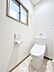 トイレ：【トイレ】新品の温水洗浄便座トイレに交換いたしました。便座は温度調整ができるので、寒い冬場でも安心して利用できます。