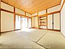 その他：【リフォーム済】和室8帖　床の間、広縁と落ち着きある和室になります。押し入れも3か所あります。