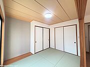 【リフォーム完了】1階和室6帖　収納スペースがありますので、収納場所に困らず室内を綺麗に保てます。