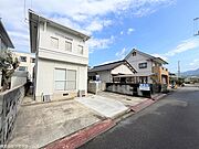 【リフォーム済】駐車場拡張工事を行いました。駐車3台可能です。