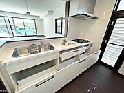 お部屋の様子を見ながら家事ができます