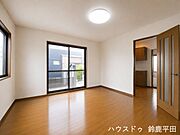 ※家具消し加工をしています。窓が多く日当たりが良好なので過ごしやすいお部屋です。