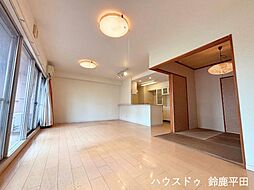 レインボー元町　リビング