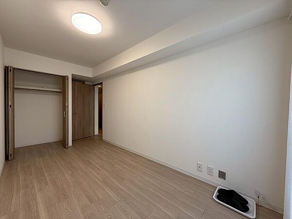 寝室を拡大表示