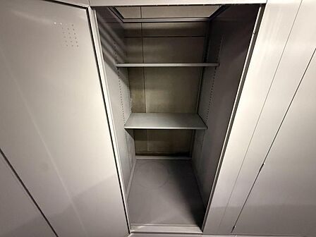 季節用品、アウトドア用品、タイヤなどを保管できるトランクルーム付き。室内に置く荷物を減らし、居住空間をすっきり使いやすくできます。広さや使用条件は現地でご確認ください。