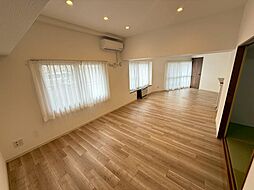 ロイヤルコート大谷地壱番館