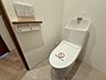 トイレ：落ち着いて使用できるトイレです！便器まわりのスペースや換気設備、お手入れのしやすさなど、ご案内時に詳しくご説明します！