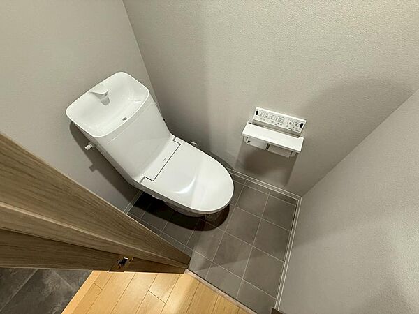 トイレを拡大表示