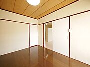 南側洋室6帖