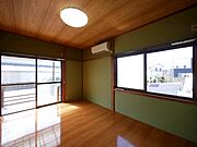 西側洋室6帖
