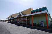 サンユーストアー 新鮎川店（1160m）