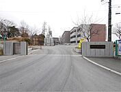 日立市立豊浦小学校（990m）