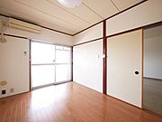 西側洋室6帖