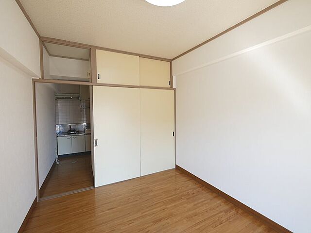 寝室