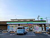 ファミリーマート　佐野植野町店 140m
