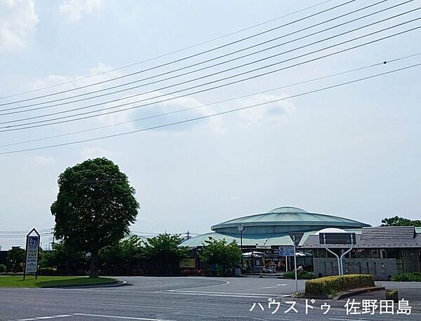 周辺を拡大表示