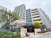 ここから始まる『日常』はご家族にとって大切な時間となります。だからこそ、少しでも豊かに、少しでも快適に。そんな想いから生まれた本邸宅は、これから先のお住まいをきっと支えてくれるはずです。