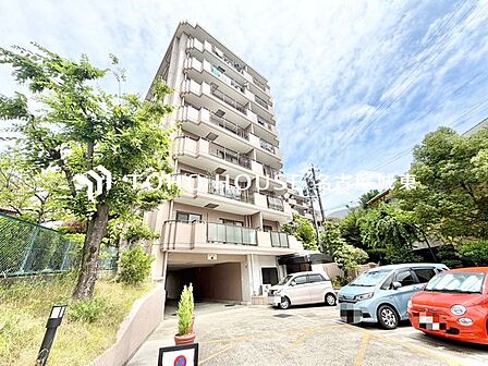 ただ『 住む 』だけじゃない! 気持ち良く住んで欲しい気持ちをこめて・・・。 お家の事、街の事、お金の事、 何でも相談して下さい♪