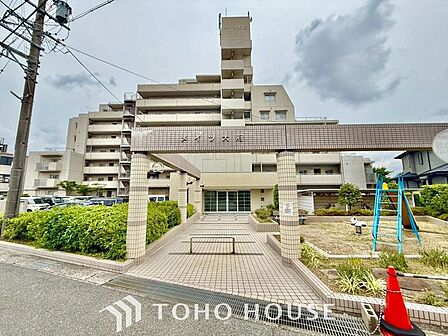 ただ『 住む 』だけじゃない! 気持ち良く住んで欲しい気持ちをこめて・・・。 お家の事、街の事、お金の事、 何でも相談して下さい♪