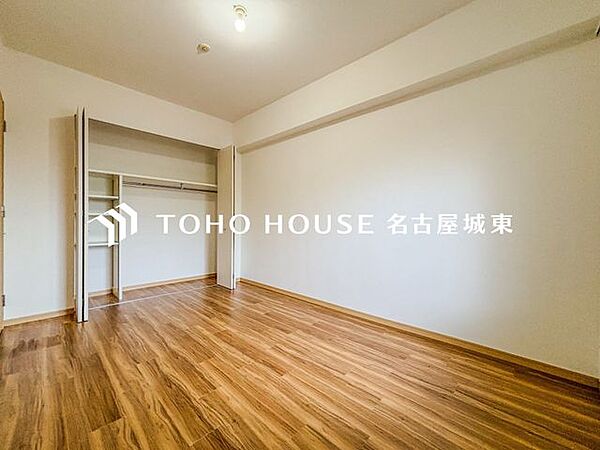 洋室を拡大表示