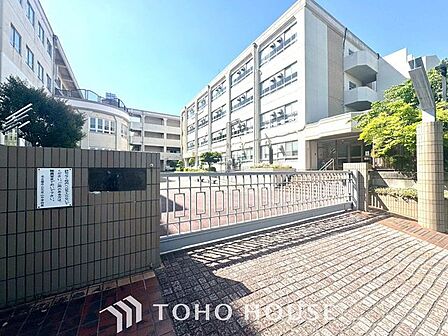 名古屋市立左京山中学校 徒歩7分。 510m