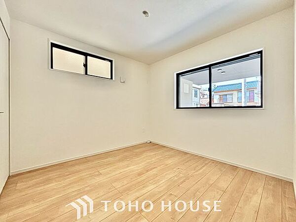 洋室を拡大表示