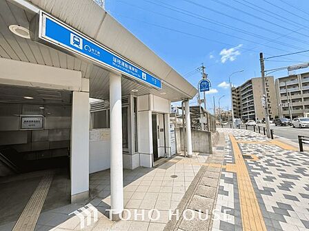 瑞穂運動場東駅(名古屋市交通局 名城線) 徒歩12分。 930m