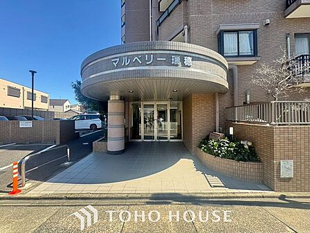 ただ『 住む 』だけじゃない! 気持ち良く住んで欲しい気持ちをこめて・・・。 お家の事、街の事、お金の事、 何でも相談して下さい♪