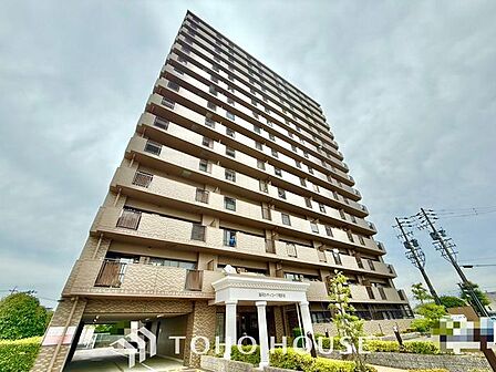ただ『 住む 』だけじゃない! 気持ち良く住んで欲しい気持ちをこめて・・・。 お家の事、街の事、お金の事、 何でも相談して下さい♪