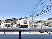 【365日の情景を】今日も、明日も、この街で、きっと誰かがしあわせになる物語が描かれていくはずです。毎日同じに見える風景も、マイホームからの景色は日毎に違う表情を見せてくれます。