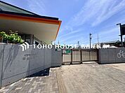 味岡保育園 徒歩13分。 1000m