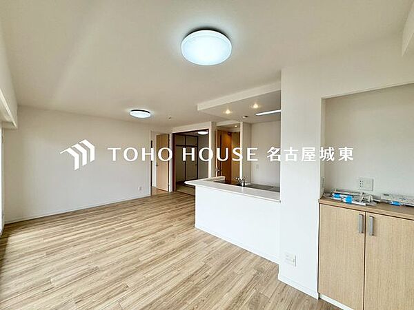 リビング/ダイニングを拡大表示