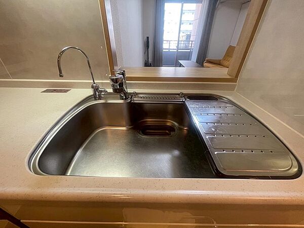 キッチンを拡大表示