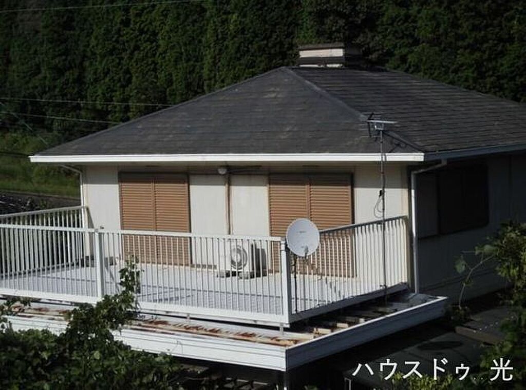 Image 7
