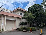 光市立図書館 580m