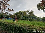 セントシティ公園 680m